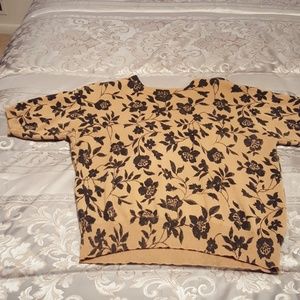 Short sleeves rose print sweater
